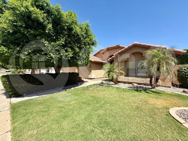 1530 E Toledo St Gilbert, AZ 85295 photo 3