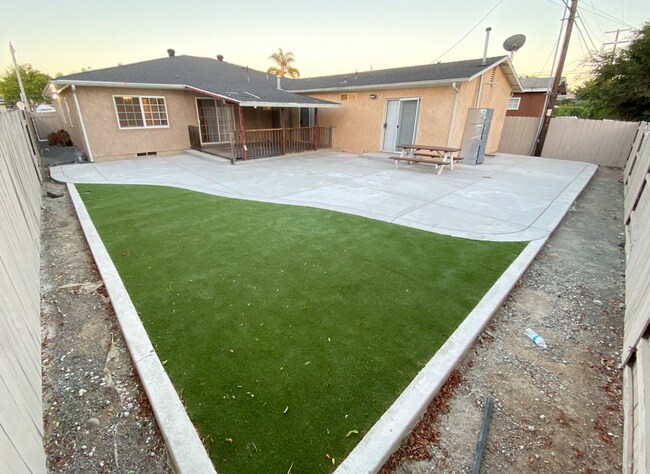 5054 Rockford Dr San Diego, CA 92115 photo 3