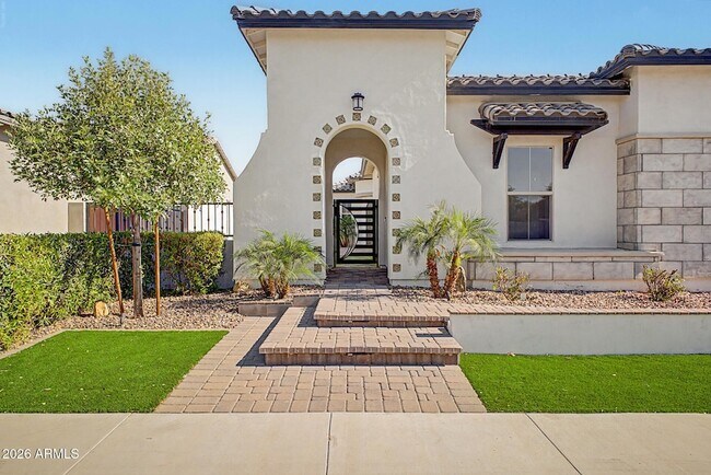 2083 E Scorpio Pl Chandler, AZ 85249 photo 4