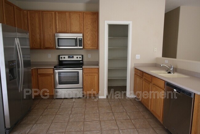11566 N 154th Ln Surprise, AZ 85379 photo 5