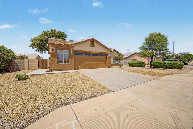 7660 E Dover St Mesa, AZ 85207 photo 3
