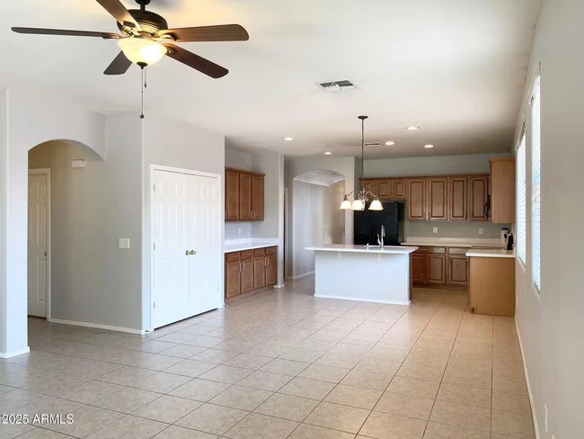 1376 E Mia Ln Gilbert, AZ 85298 photo 5