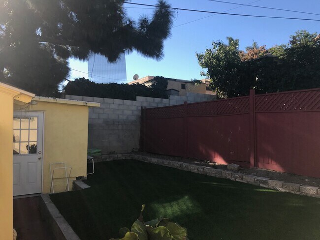 2751 Broadway San Diego, CA 92102 photo 4
