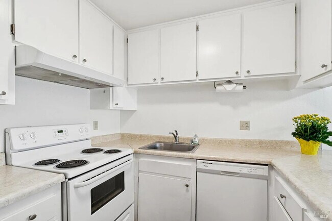 2678 Michelle Ct Napa, CA 94558 photo 5