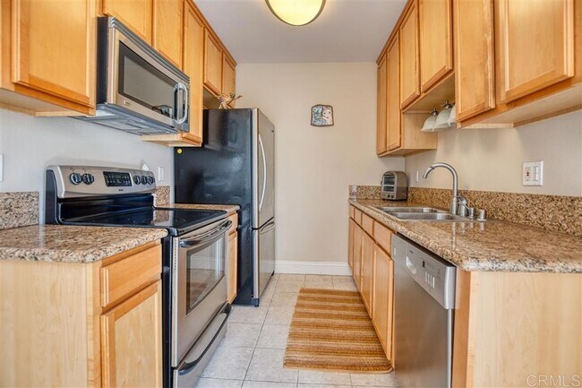 239 Ebony Imperial Beach, CA 91932 photo 5
