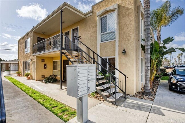 239 Ebony Imperial Beach, CA 91932 photo 2