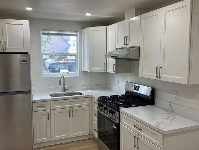 1585 Sebastopol Rd Santa Rosa, CA 95407 photo 5