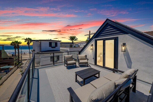 3721 Strandway San Diego, CA 92109