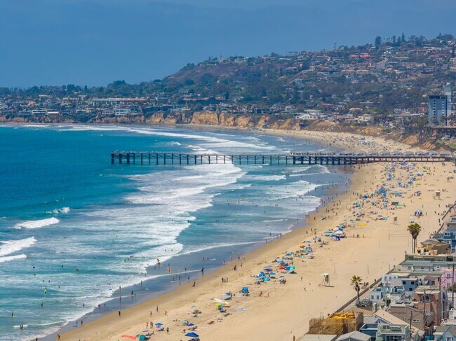 3721 Strandway San Diego, CA 92109 photo 5