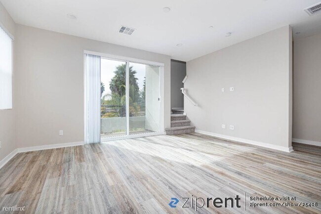 2572 S Escondido Blvd Escondido, CA 92025 photo 5