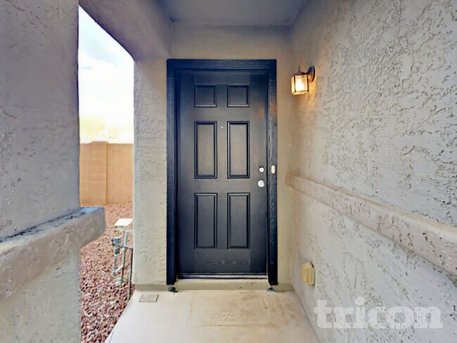 8126 W Georgetown Way Florence, AZ 85132 photo 2