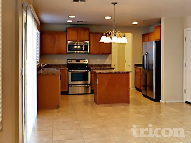 8126 W Georgetown Way Florence, AZ 85132 photo 5