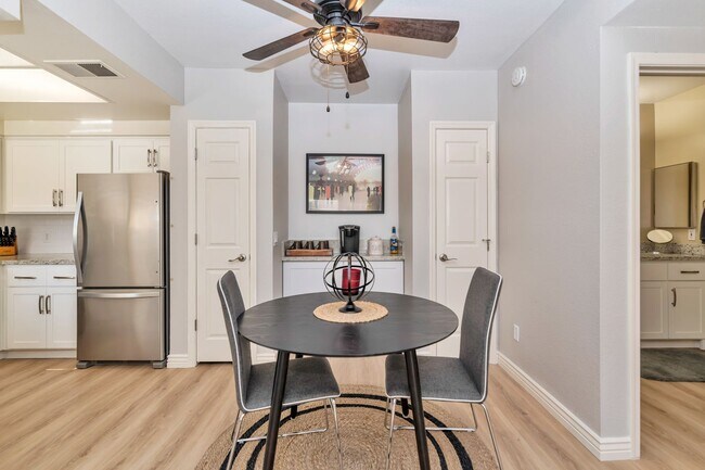 9450 E Becker Ln Scottsdale, AZ 85260 photo 5