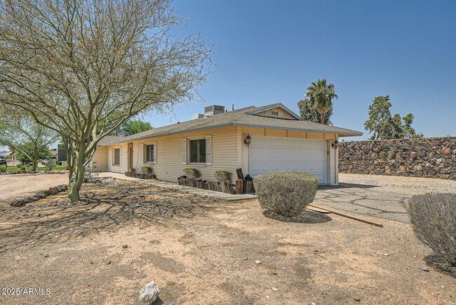 6220 E Gold Dust Ave Paradise Valley, AZ 85253 photo 2