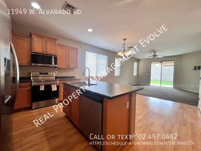 11949 W Alvarado Rd Avondale, AZ 85392 photo 4