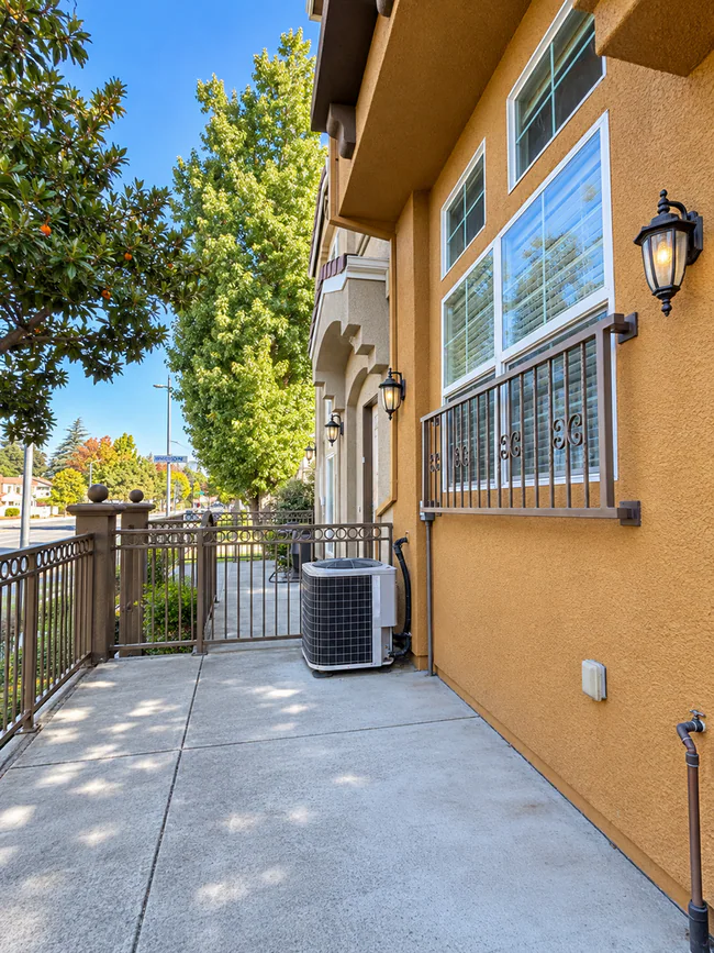41911 Cerchio Terrace Fremont, CA 94538 photo 2