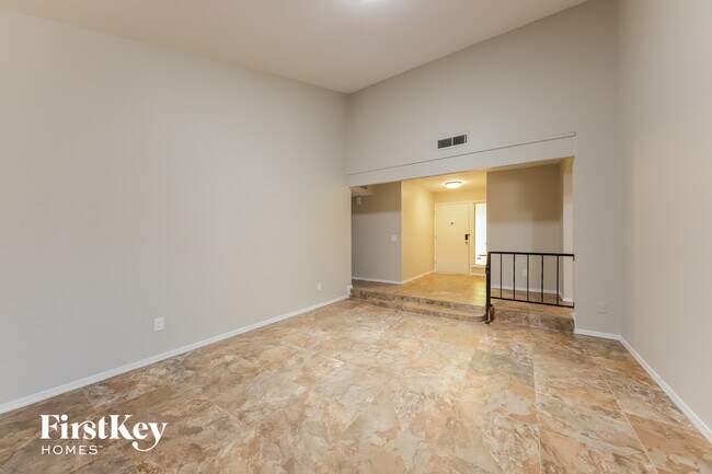 3533 W Phelps Rd Phoenix, AZ 85053 photo 5