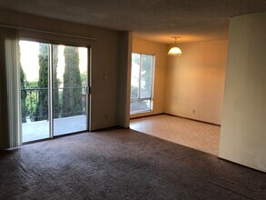 2 Bedroom and Full Livingroom floor plan