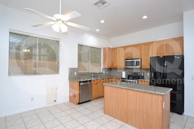 9634 E Irwin Ave Mesa, AZ 85209 photo 3