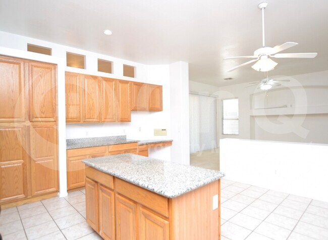 9634 E Irwin Ave Mesa, AZ 85209 photo 4