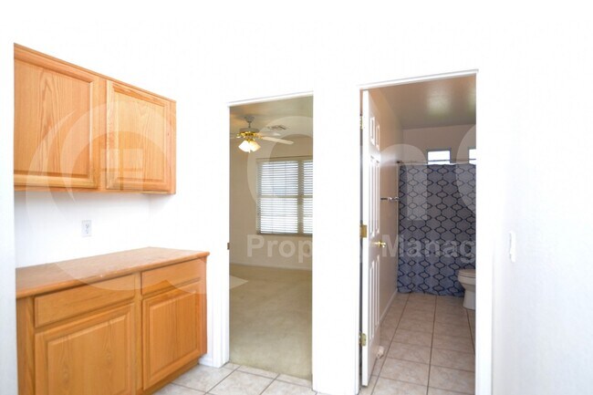 9634 E Irwin Ave Mesa, AZ 85209 photo 5