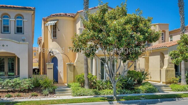 2947 Farragut Rd San Diego, CA 92106 photo 2