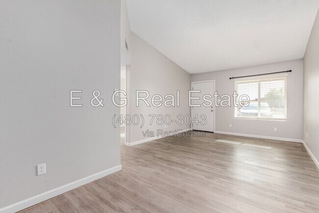 4530 E Camino Cir Mesa, AZ 85205 photo 4
