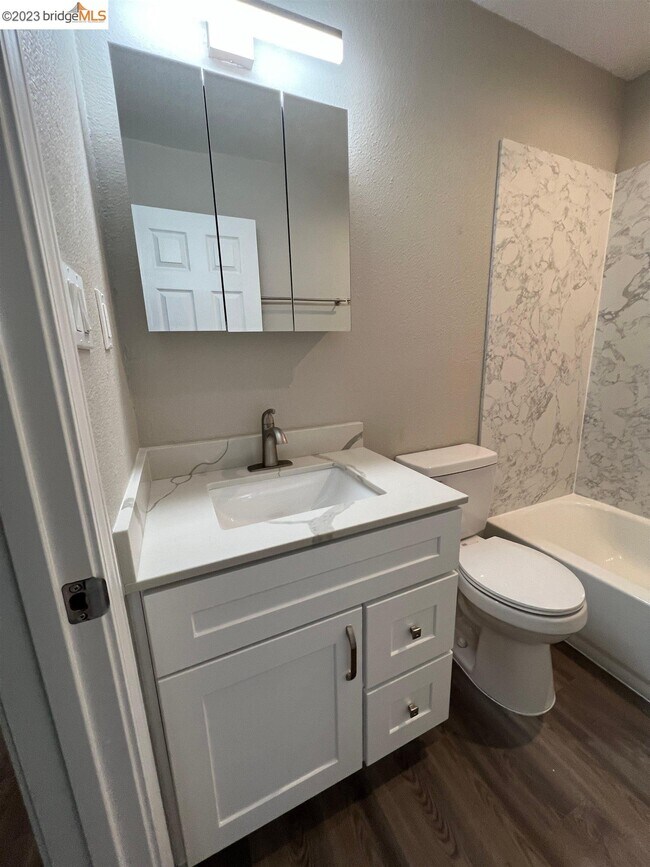 1021 W Eighth St Antioch, CA 94509 photo 5