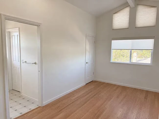 1079 Durham Ct Sunnyvale, CA 94087 photo 2