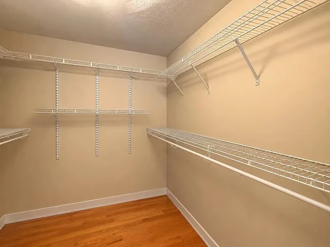 1079 Durham Ct Sunnyvale, CA 94087 photo 4
