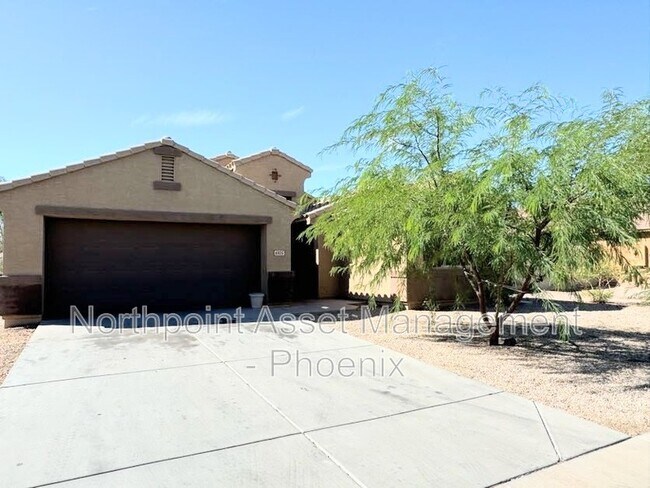 6925 W Getty Dr Phoenix, AZ 85043 photo 2