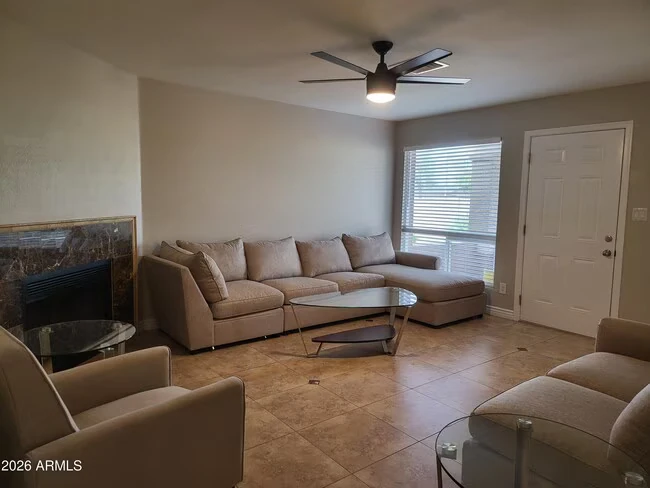 20420 N 6th Dr Phoenix, AZ 85027 photo 4