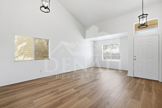 8510 W Luken Way Tolleson, AZ 85353 photo 4
