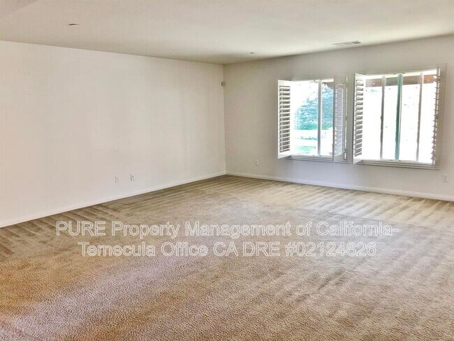 30498 Powderhorn Ln Murrieta, CA 92563 photo 3