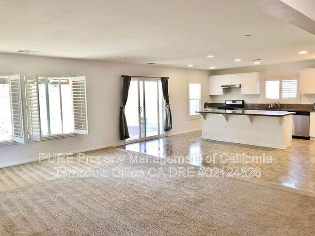 30498 Powderhorn Ln Murrieta, CA 92563 photo 4