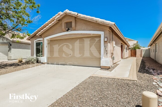 4116 E Tanglewood Dr Phoenix, AZ 85048 photo 2