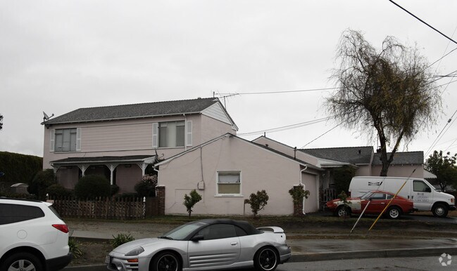 21220-21226 Lake Chabot Rd 21306 Rizzo Ave photo 2
