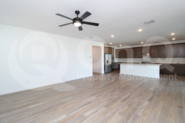 17984 W Vogel Ave Goodyear, AZ 85338 photo 5