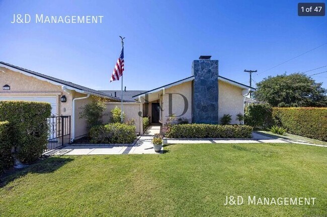 4398 Clayford St San Diego, CA 92117 photo 3