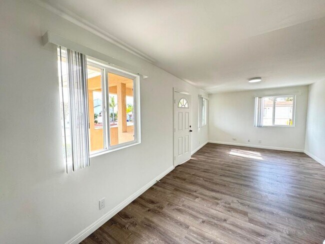 7304-7308 Fulton St San Diego, CA 92111 photo 5