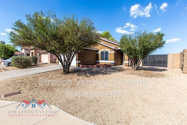 2251 S 63rd Dr Phoenix, AZ 85043 photo 3