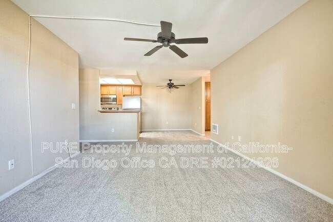 432 Edgehill Ln Oceanside, CA 92054 photo 4