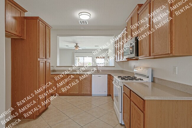 15289 W Desert Hills Dr photo 3