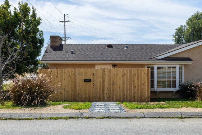8120 Melrose Ln El Cajon, CA 92021 photo 2