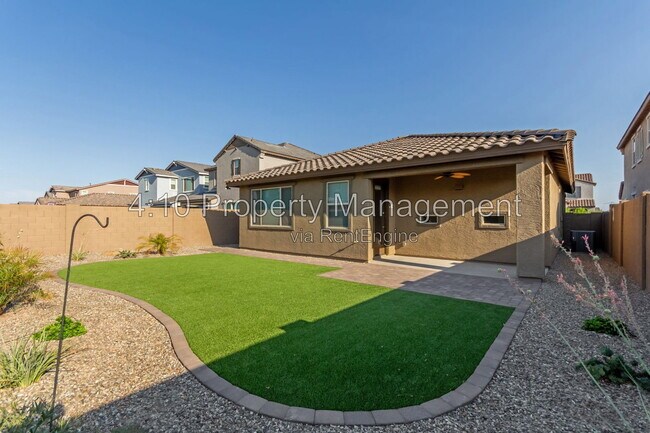 2222 E Palmdale Ln Gilbert, AZ 85298 photo 4