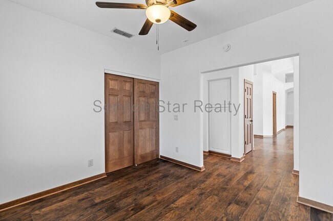 6339 W Paso Trail Phoenix, AZ 85083 photo 5