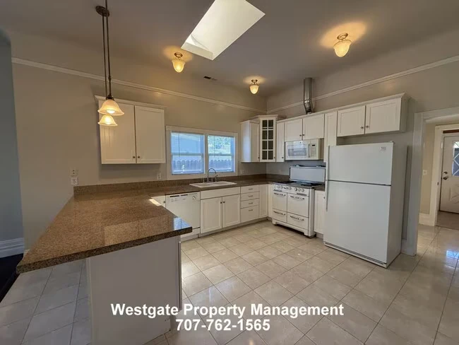 728 Petaluma Blvd S Petaluma, CA 94952 photo 4