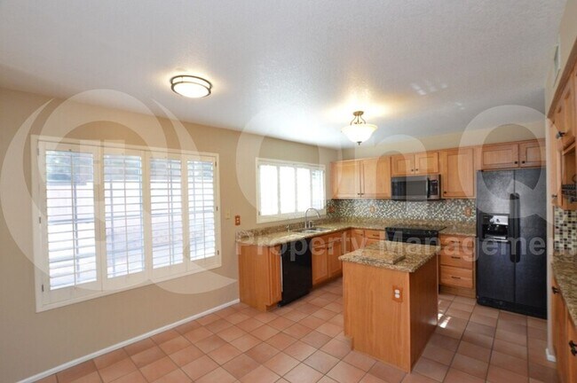 15646 S 43rd Way Phoenix, AZ 85048 photo 5