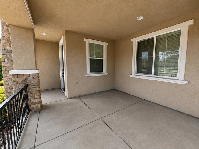 46338 Durango Dr Temecula, CA 92592 photo 4