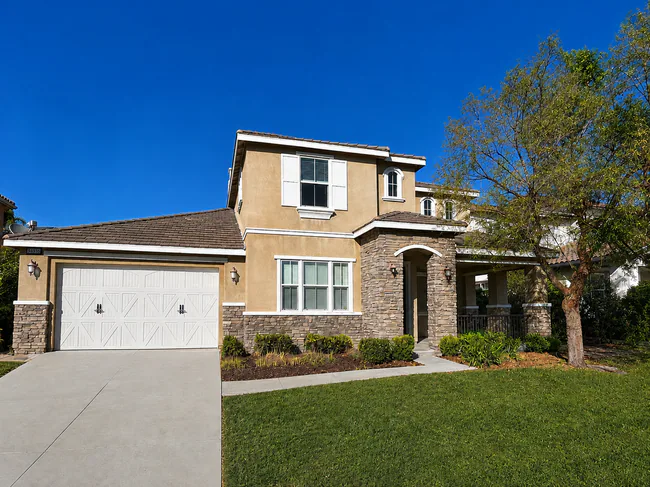 46338 Durango Dr Temecula, CA 92592 photo 3